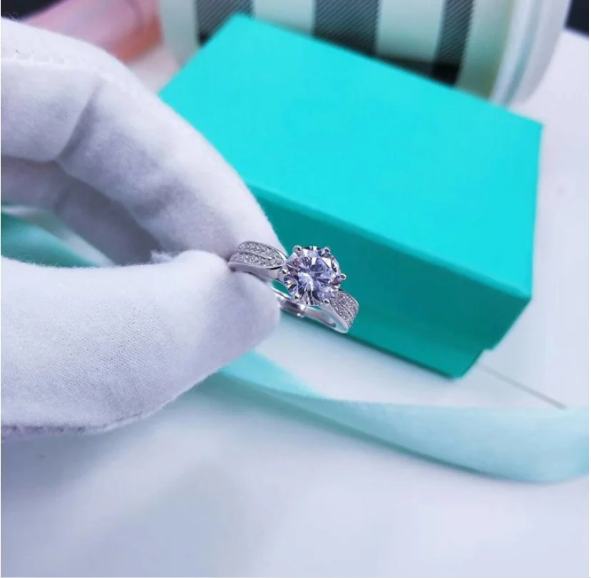 Fancy Gems Trendy Jewelry 925 Silver Gold Plated Moissanite Engagement Wedding Ring