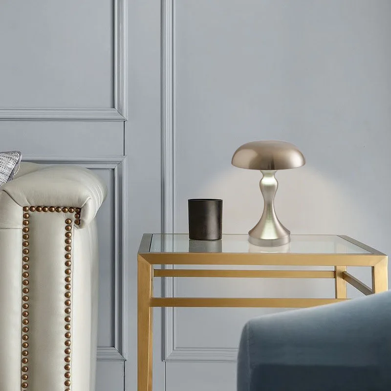 Restaurant Decorative Fabric Led Table Lamps Hotel Bedside Metal Base Desk Lamp Cheap Modern Luxury K9 Crystal Table Lamp