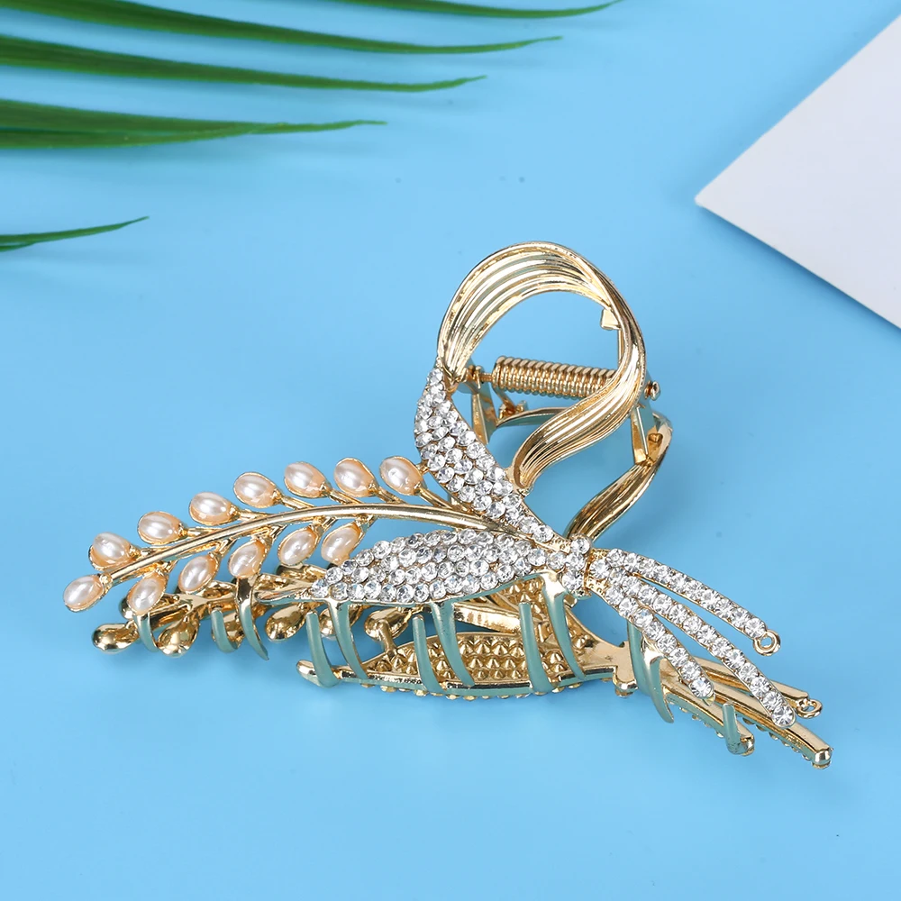 wholesale metal large hairpin hair claws clips feather rhinestone pearl claw hair clips for thick hair women