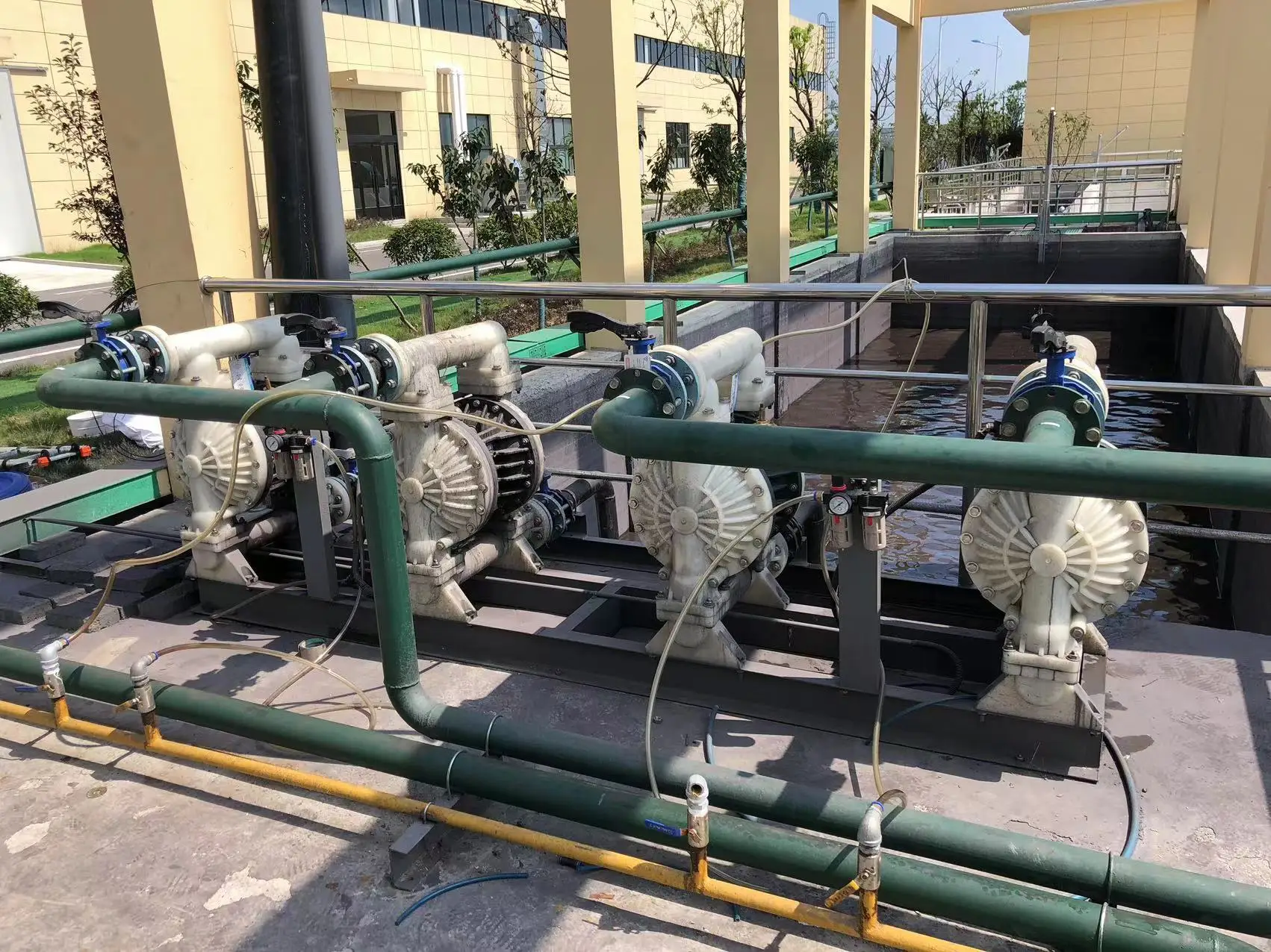 sodium hydroxide caustic soda H2O2 anti chemical transfer air operated diaphragm pump