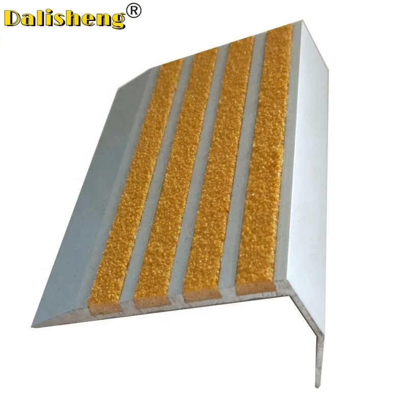 Fiberglass Stair nosing non slip strip step corner protector offshore platform FRP Carborundum anti-slip strip