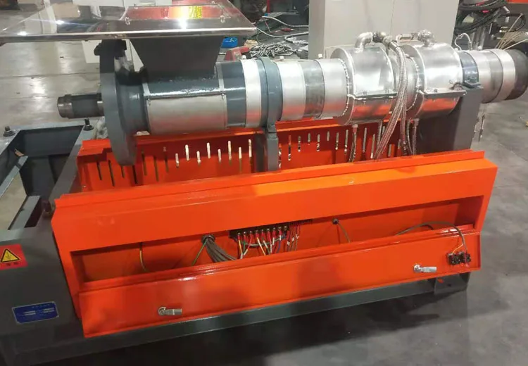 Waste Plastic Recycling Machin Good Price Low Consumption HDPE Granulator LDPE Pellets Making Machine China Manufacturer