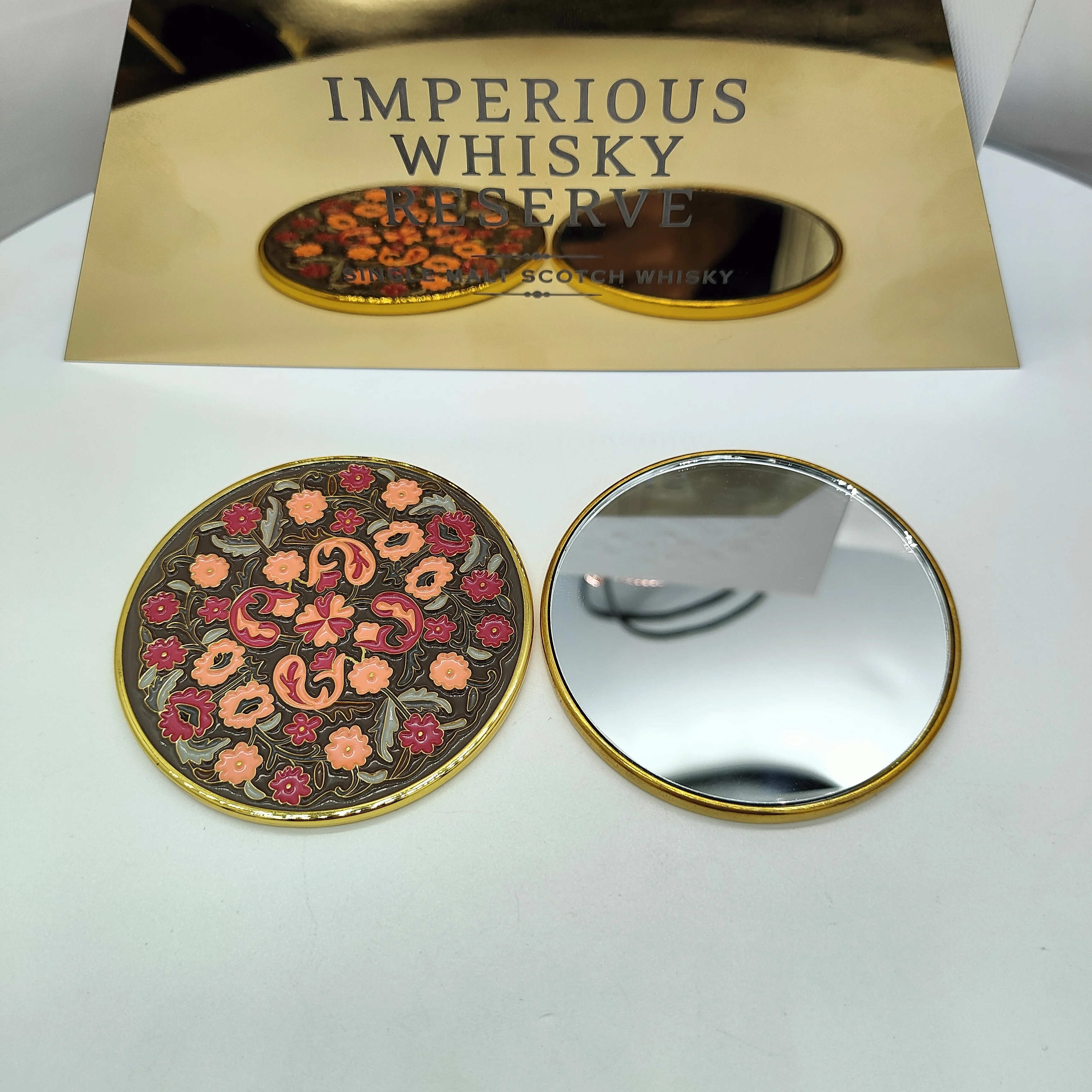 Traditional Style Fashion Pocket Mirror Flower Pattern Old Style Metal Small Makeup Vanity Mirror