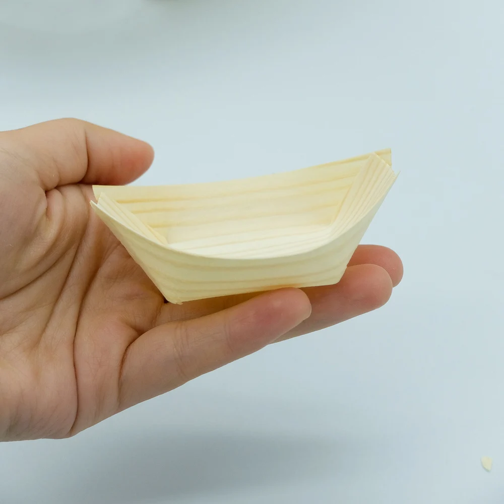 Hot Sale Party Japanese Disposable Bamboo Pine Wood Snack Box Cake Sea Food Serving Tray Boat for Food Display