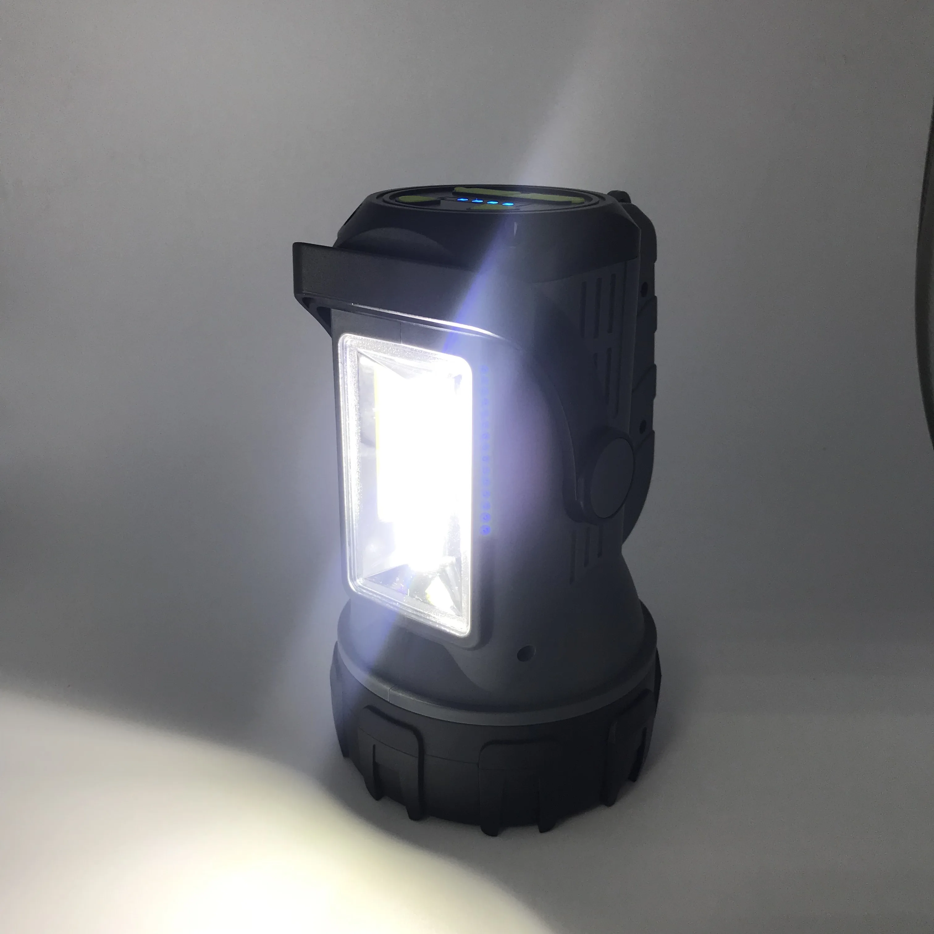 Chinese factory micro usb flashlight for outdoor use