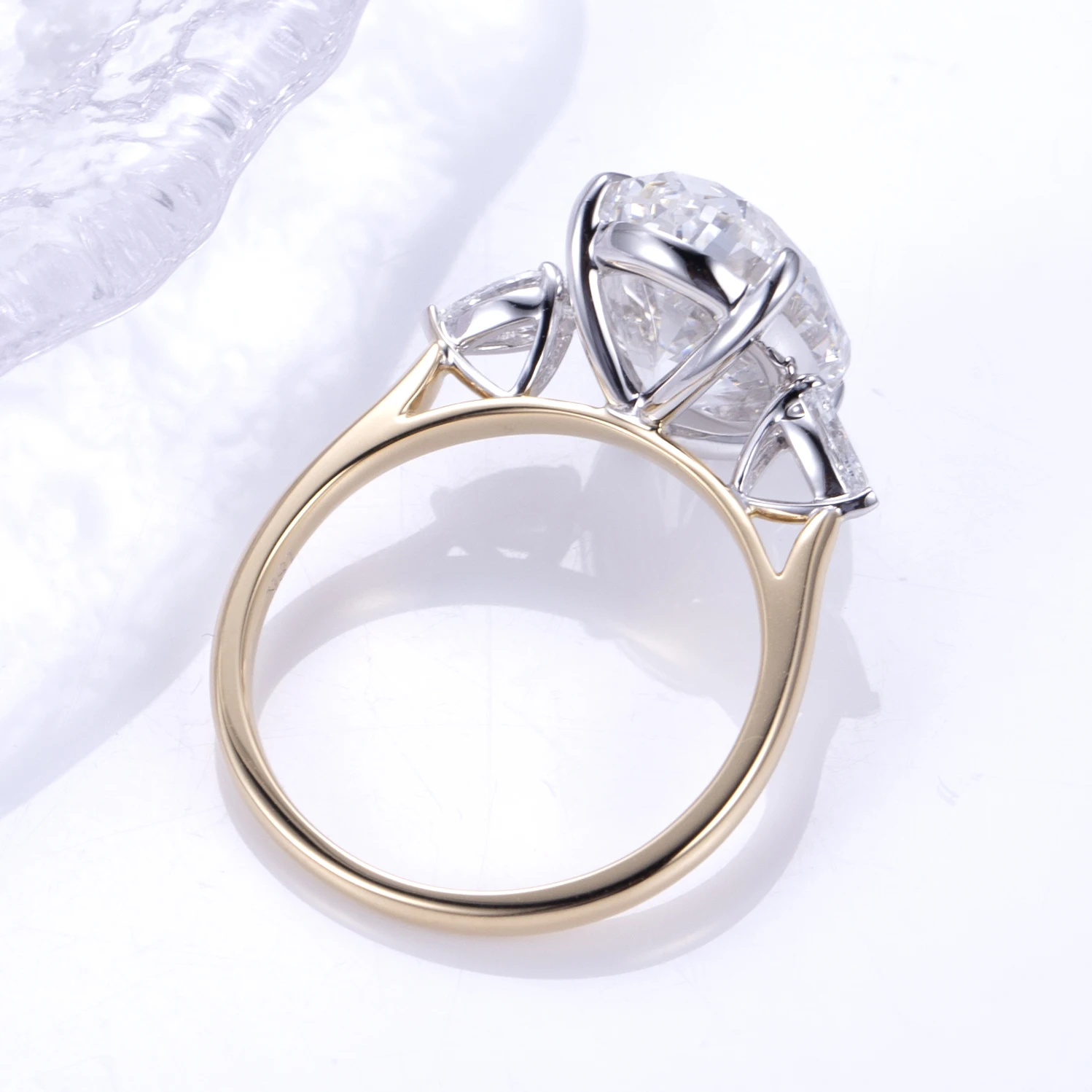 Messi Jewelry Three Stone Engagement Ring Customized 18K 6CT Oval IGI Lab Diamond Ring Wedding Ring for Women