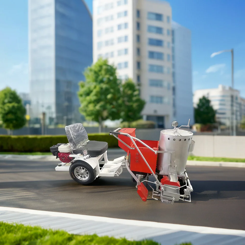 Новая термопластичная машина для нанесения краски на дорожную линию с эффективным насосом и двигателем доступная продажи