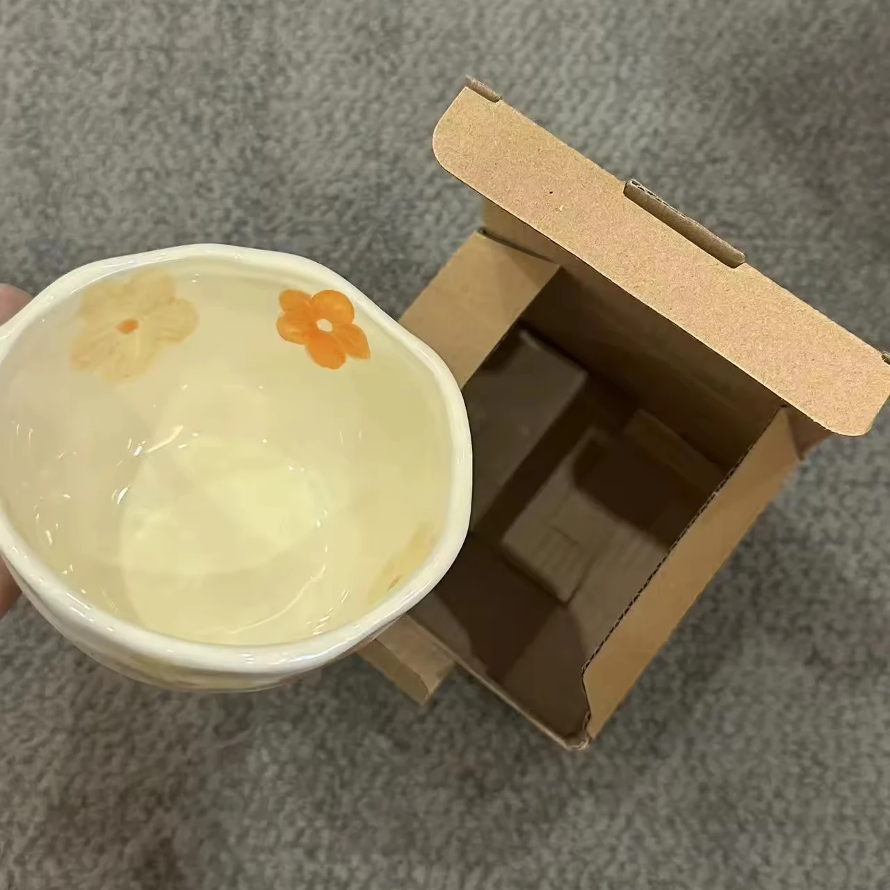 Handcrafted Dishwasher and Microwave Safe Creative Flower Cup Ceramic Coffee Mug with Handle for Office and Home