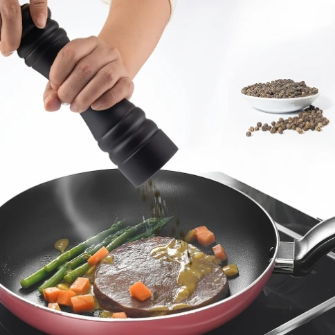 Wholesale price 8-inch black PU paint pepper grinder kitchen household rose salt pepper black pepper mill seasoning bottle