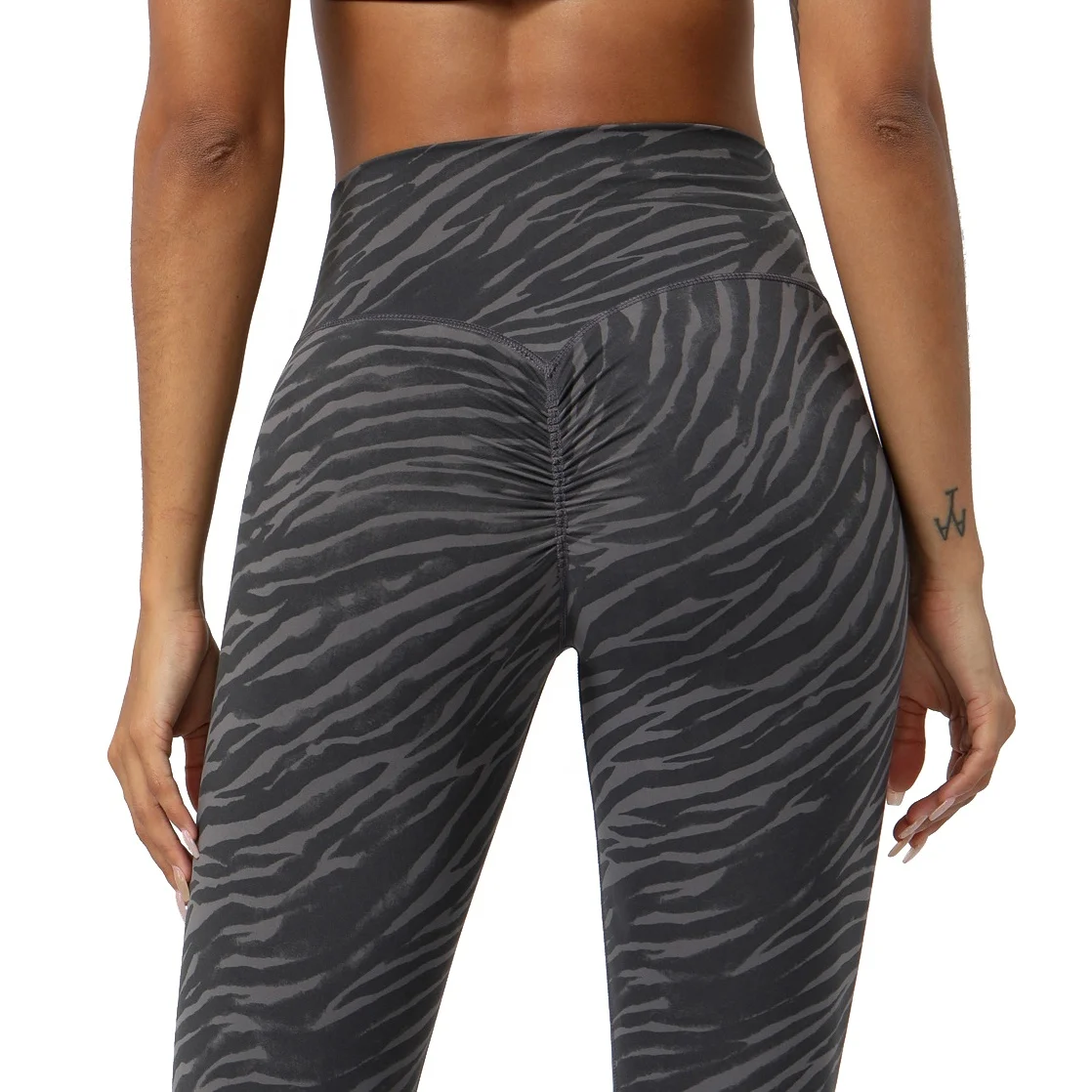 Women High Waist Soft Comfort Lightweight Quick Dry Scrunch Back Zebra Leggings