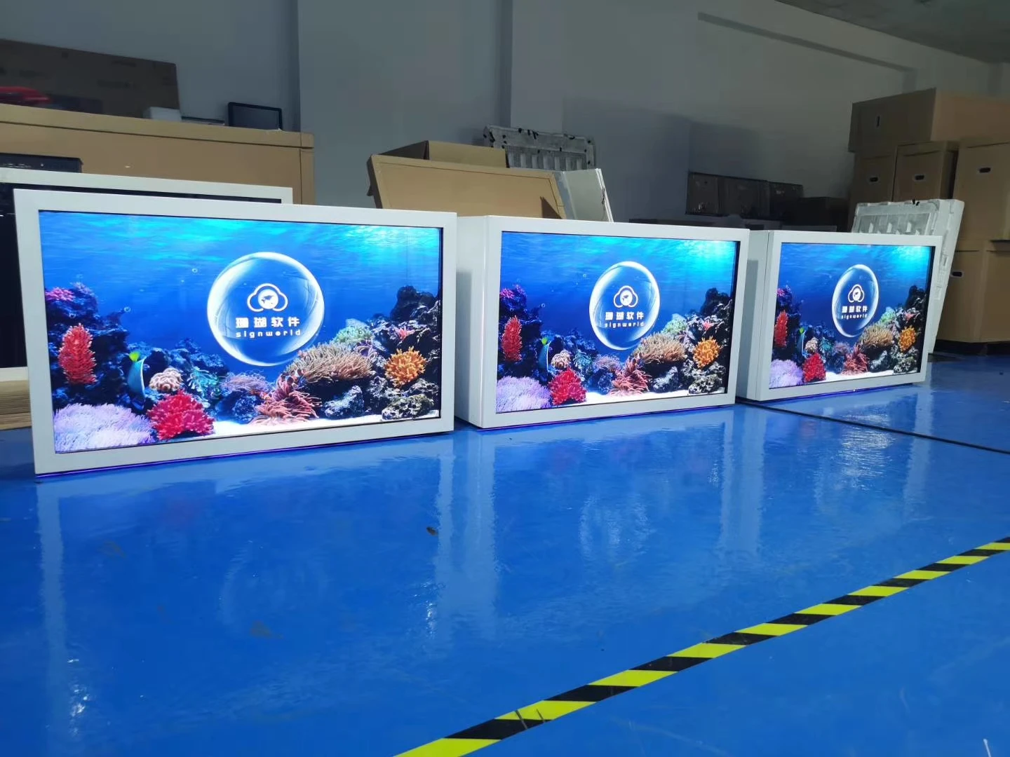 Plug and play VGA HD-MI smart touch 3840*2160 4k display 3D advertising transparency lcd screen 86 inch