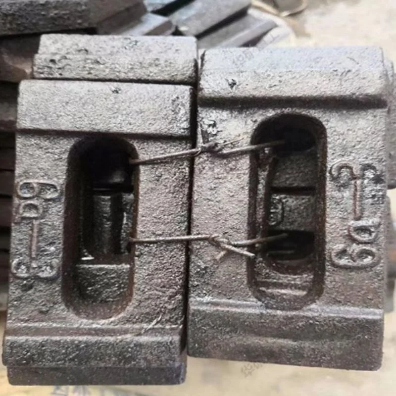 Hot Sale Railway Fastener Rail Clip Railroad Fixing Clip High Strength Steel Crane Rail Clamp