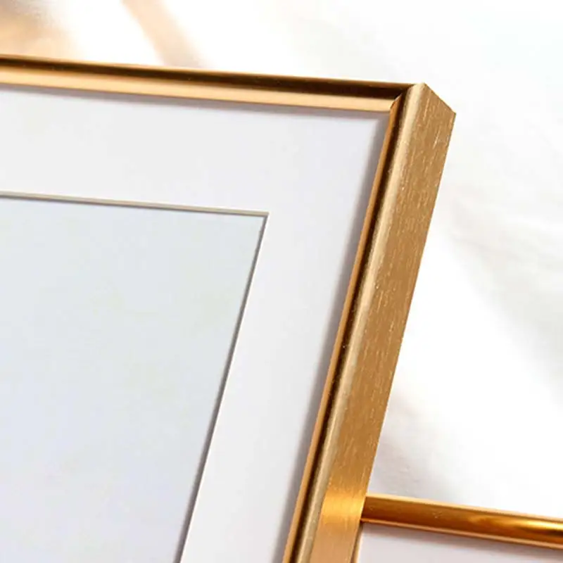 Bulk factory customized silver gold black aluminum photo frame molding