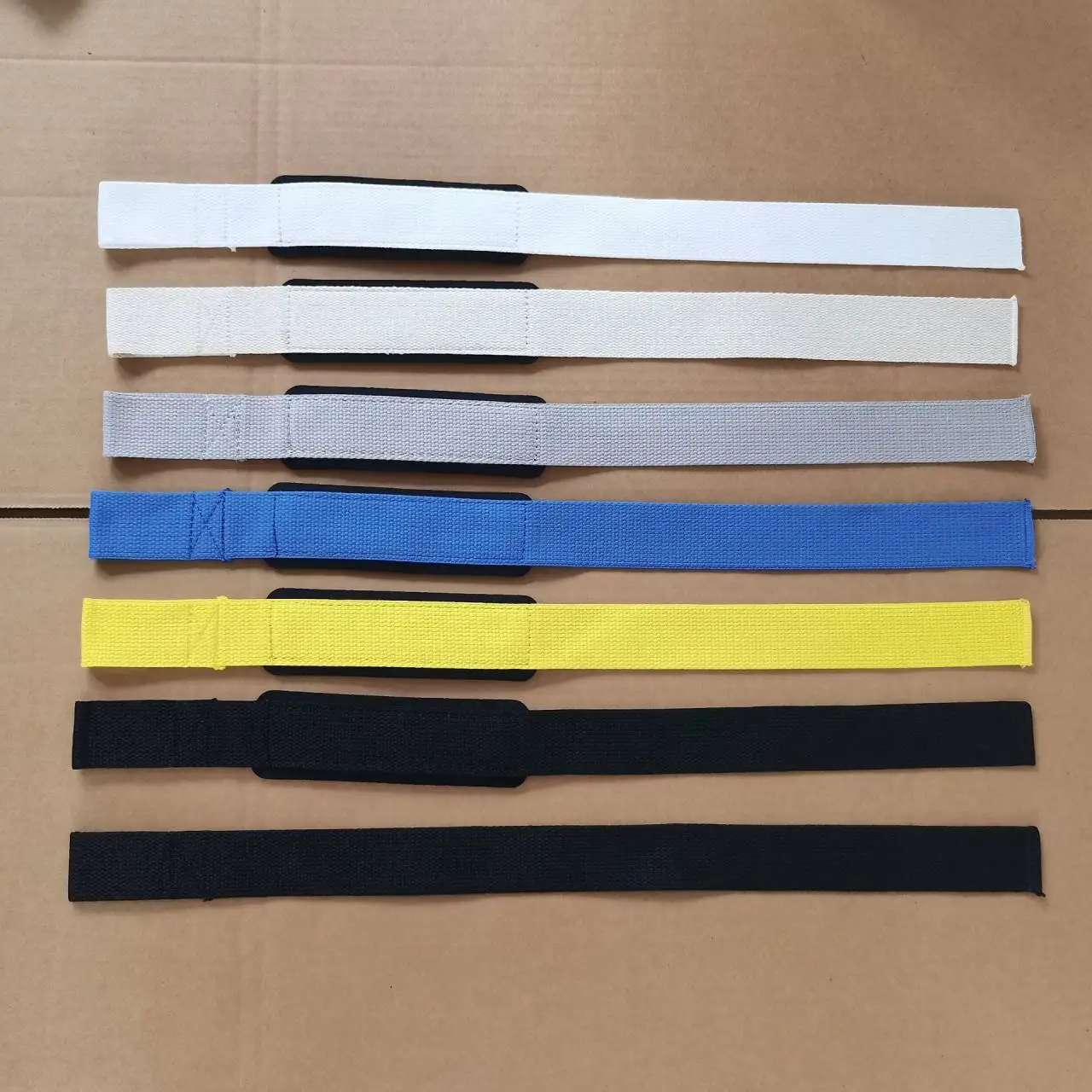 Gym Weightlifting Strength Training Fitness Lifting Straps Protection Palm Wrist Straps Gym For Men & Women