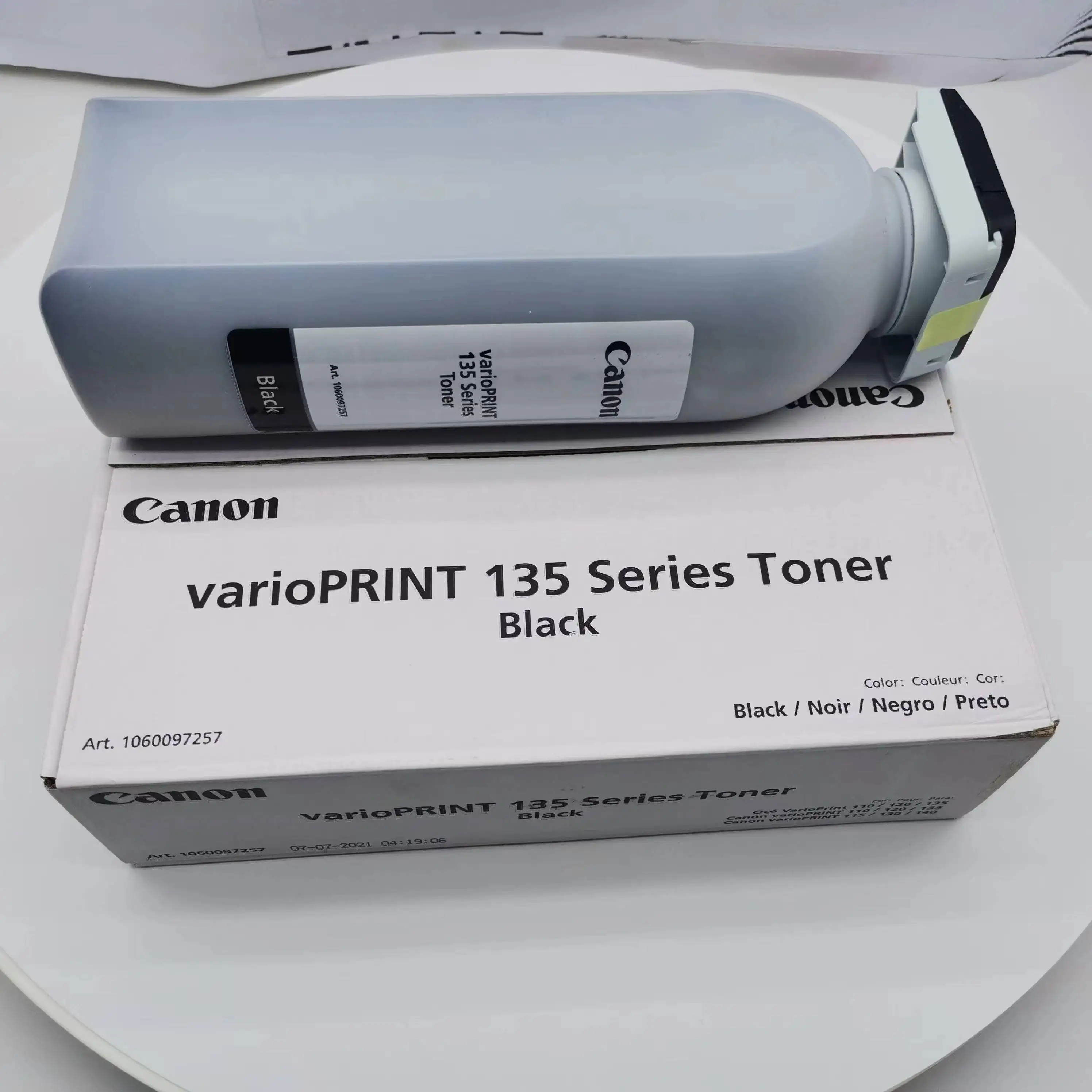 Оригинальный тонер для использования в OCE varioPRINT 135 DP135 1060097257