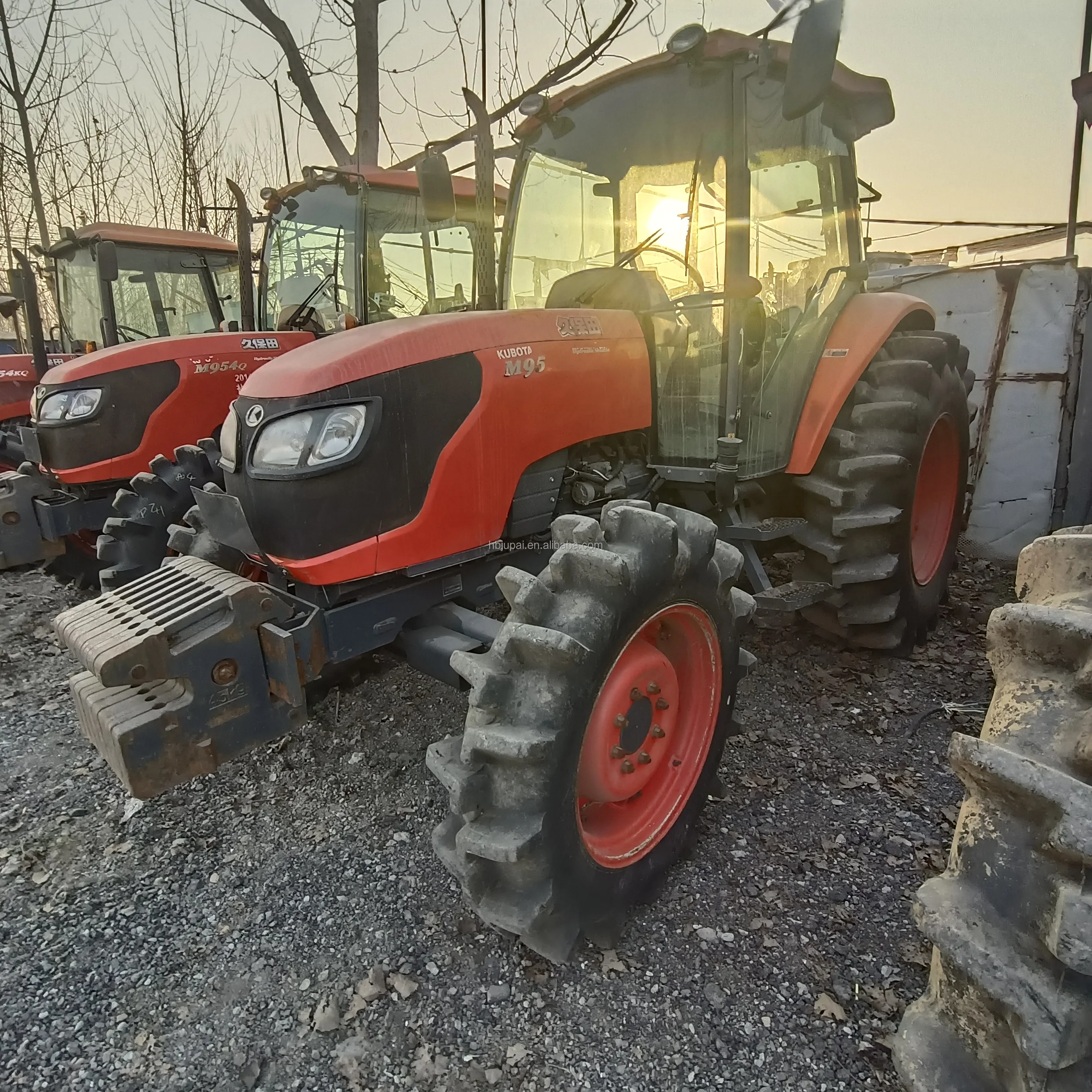 Сельскохозяйственная техника б/у сельскохозяйственные тракторы massey ferguson MF485 MF385 100hp 4wd сельскохозяйственный трактор