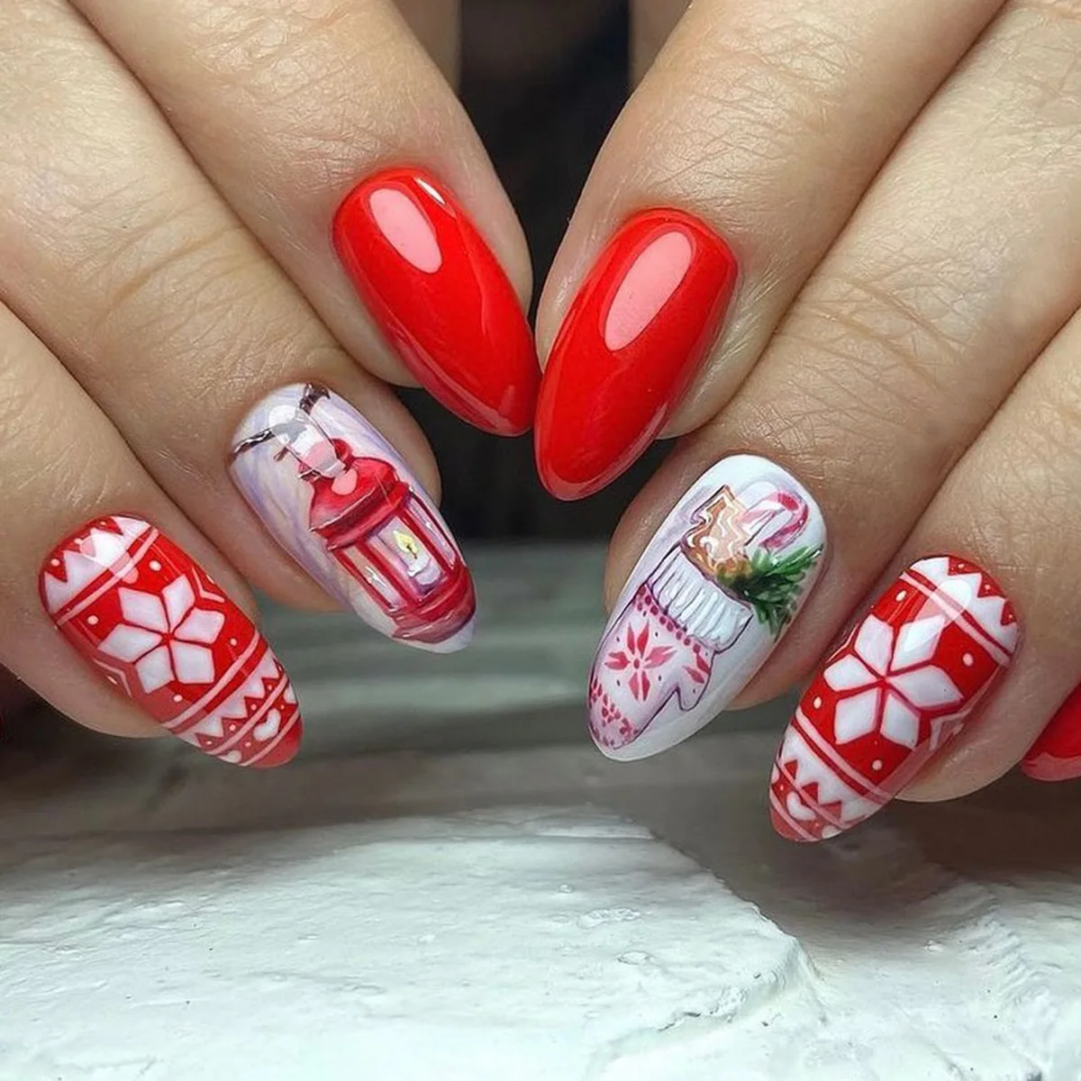 Freehand Painting Christmas 3D Santa Claus Quadrate Acrylic Fake Hand For Eyelash Nail Tips Set Short Red And White Aps 24 Pac