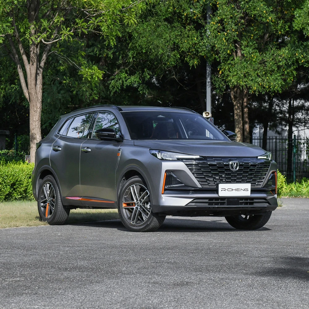 2025 недорогой бензиновый автомобиль Changan CS55 плюс бензиновые автомобили