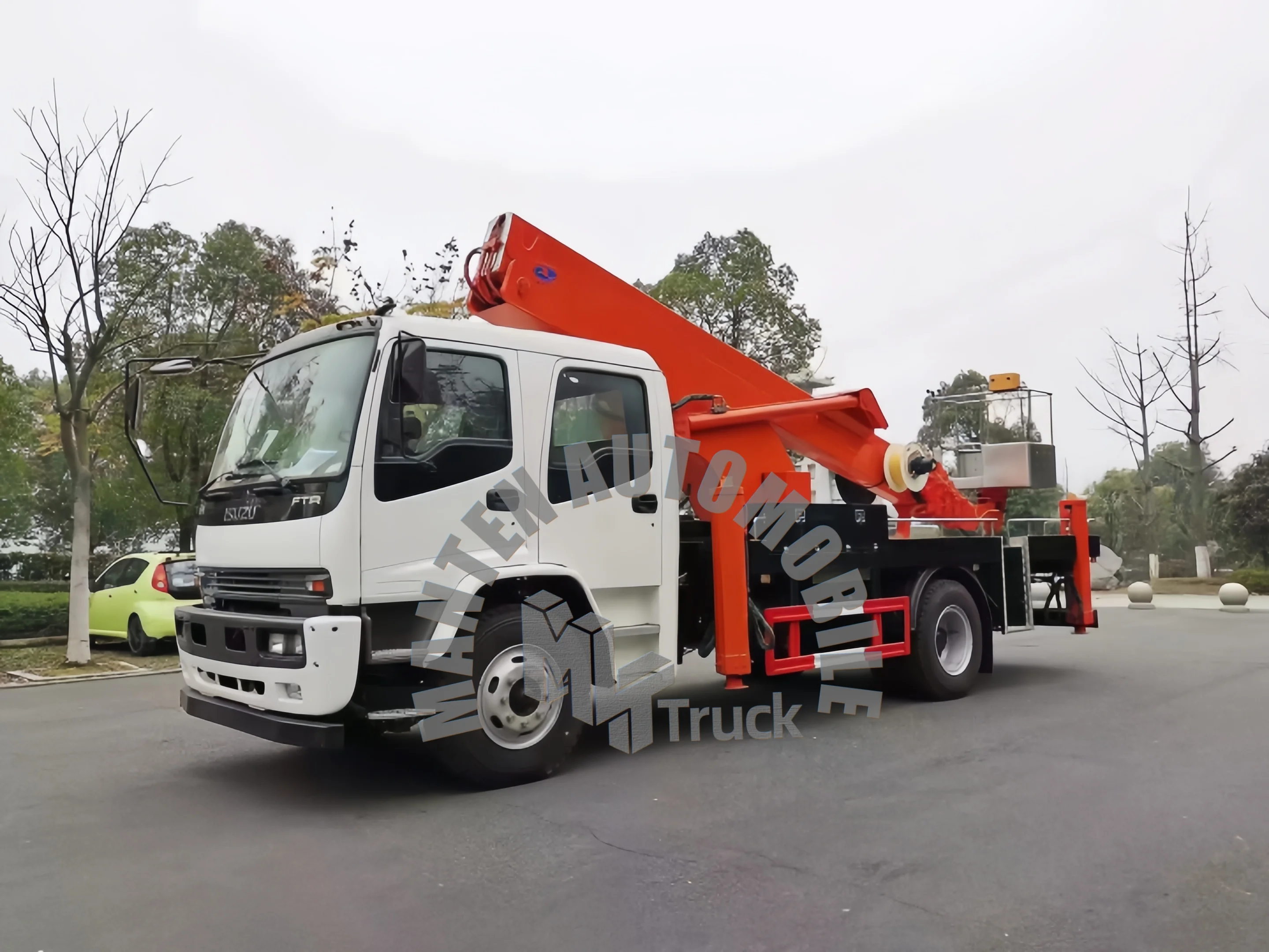 Заводская цена внедорожник I SUZU 4*2 с Прямой стрелой 32 м
