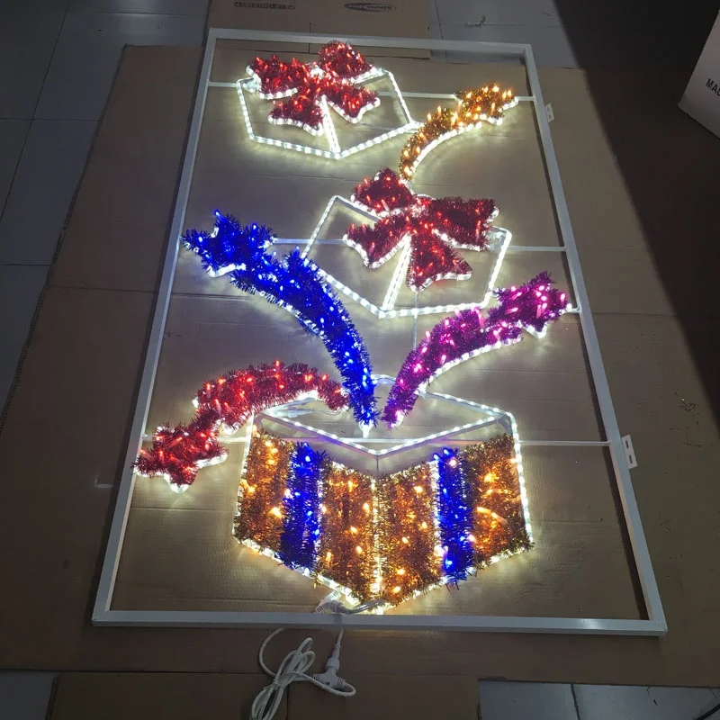 Customization 220V-240V H200cm anti-rusting street outdoor commercial christmas decor