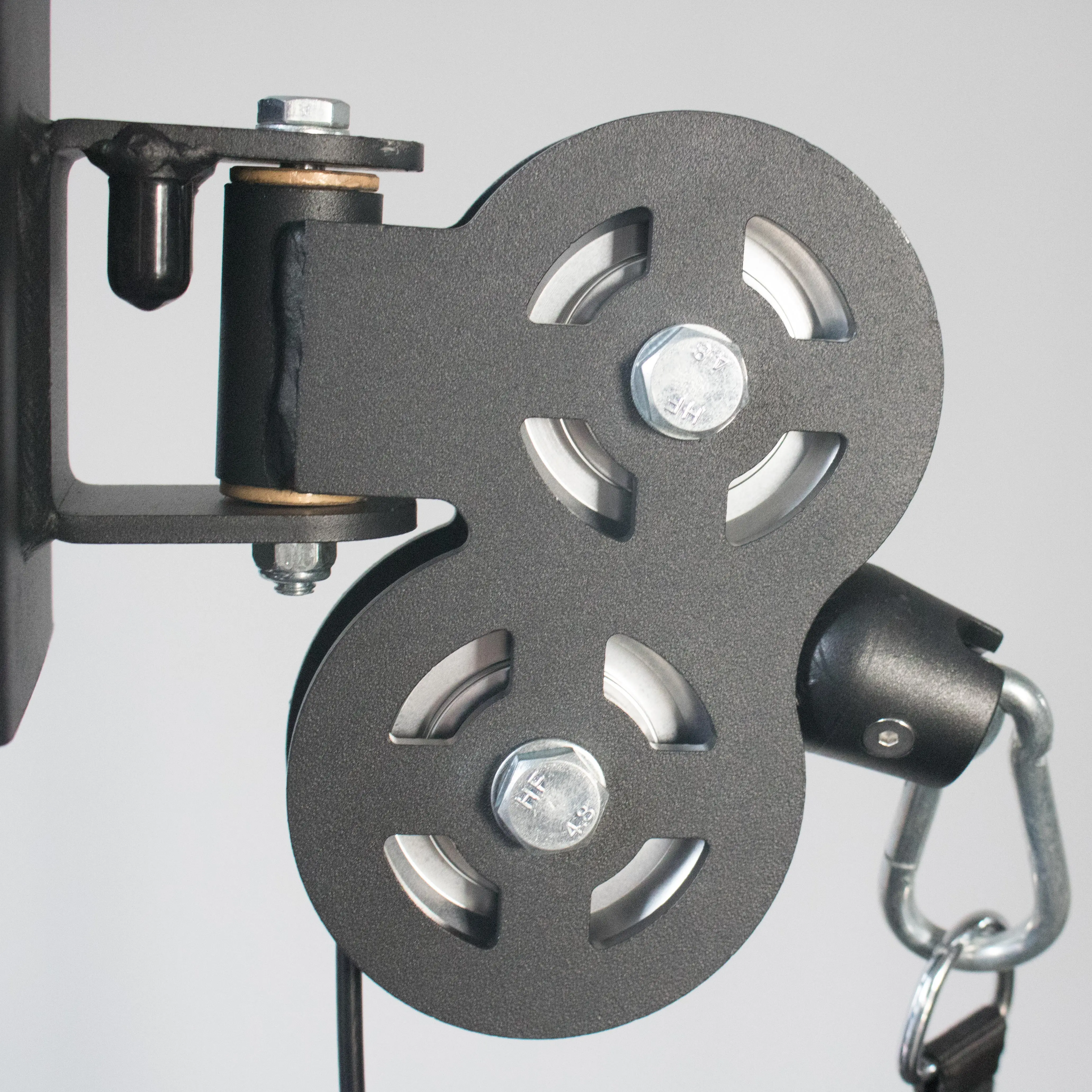 Factory Wholesale Gym Equipment Lat Pull Down Cable Crossover Dual Adjustable Pulley System Cable Crossover Machine