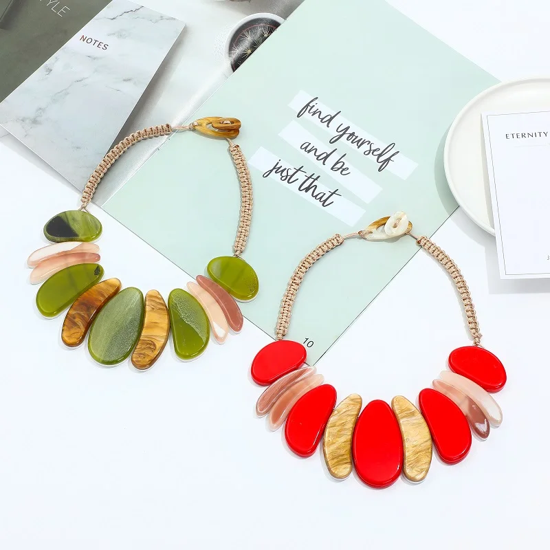 Fashion Jewelry Handmade Chunky Necklaces Women Jewelry Plastic Resin Shaped Hand Woven Acrylic Necklace
