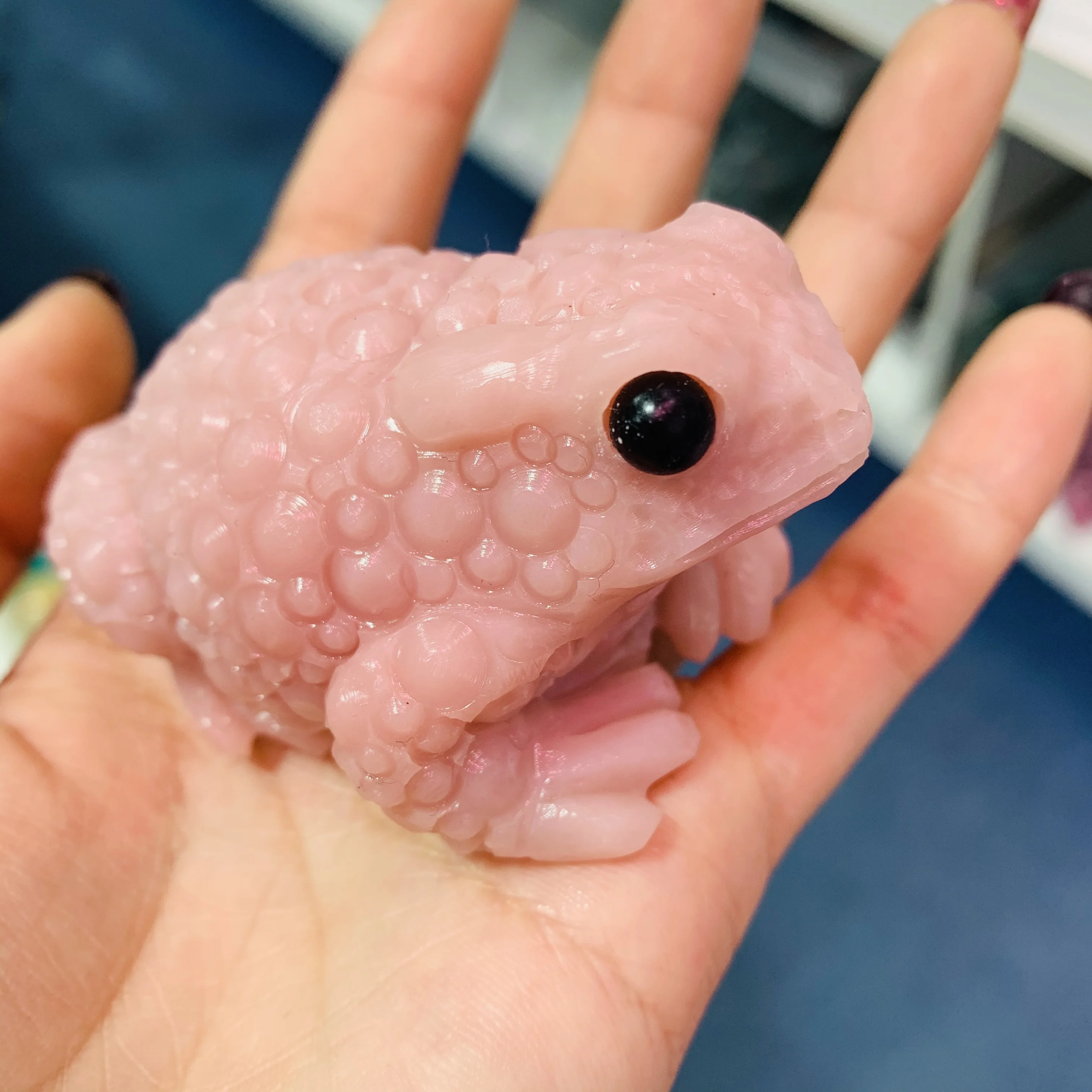 
Hot sale high quality of hand engraving natural Powder opal toad for decor 