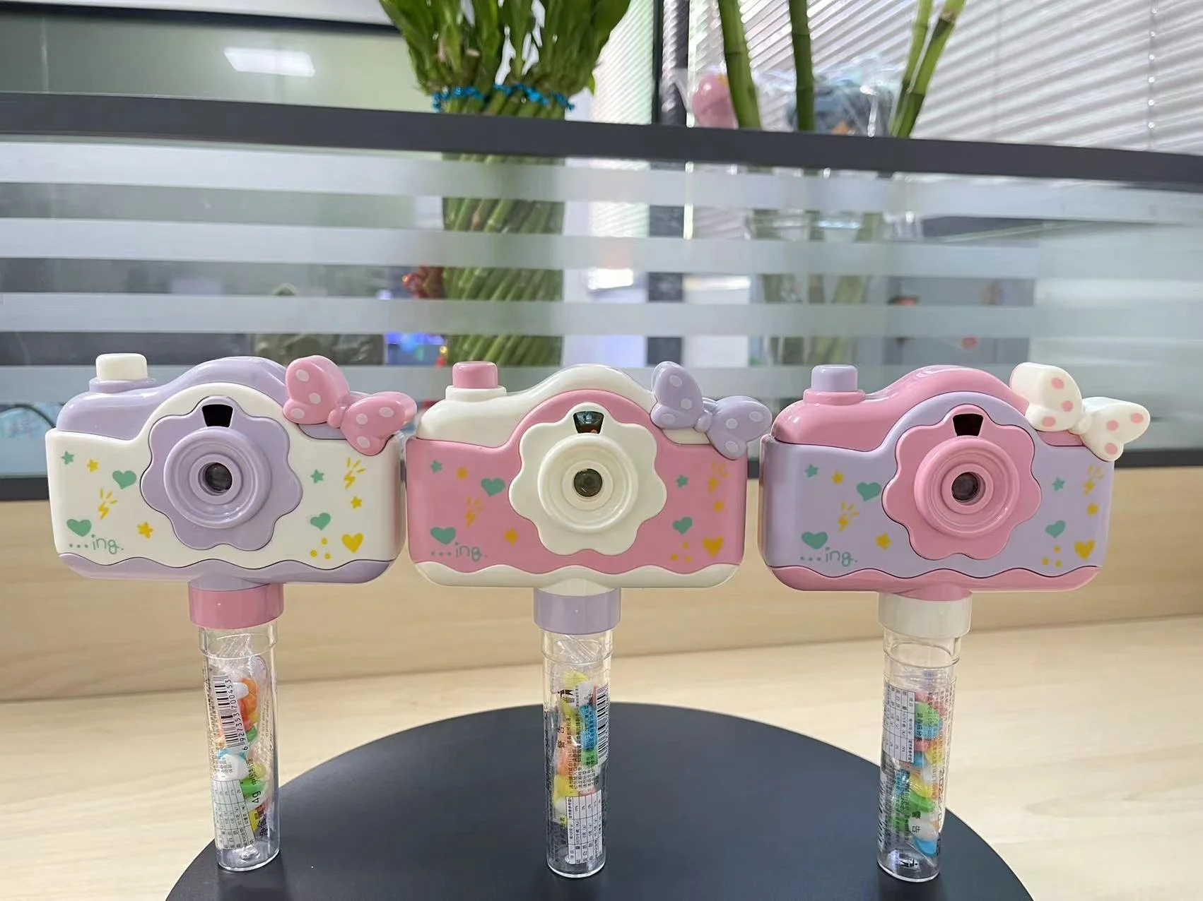 Candy toys for kids Sugar toy cartoon light projection camera toddlers party favor kaleidoscope candies children promotion gift