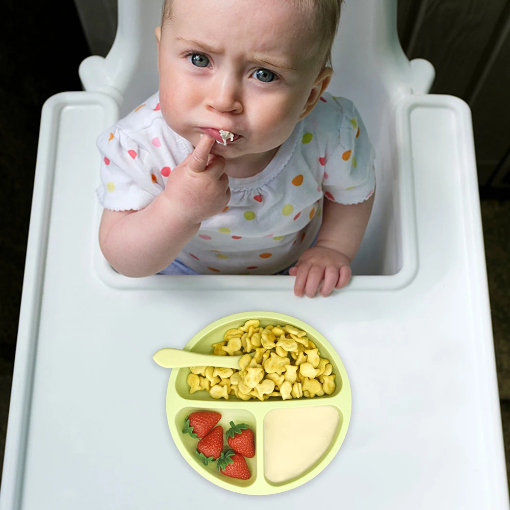 BPA free Silicone Baby Feeding Plates with Strong Suction Food grade Dishwasher Safe Kids Silicone Divided Plate