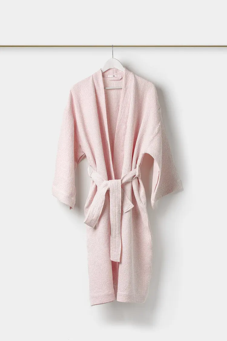 Quick Dry Luxury waffle bathrobe Soft 100% Yarn-Dyed Linen Woven Custom Knee Length with Thermal and Elastic wholesale bathrobe
