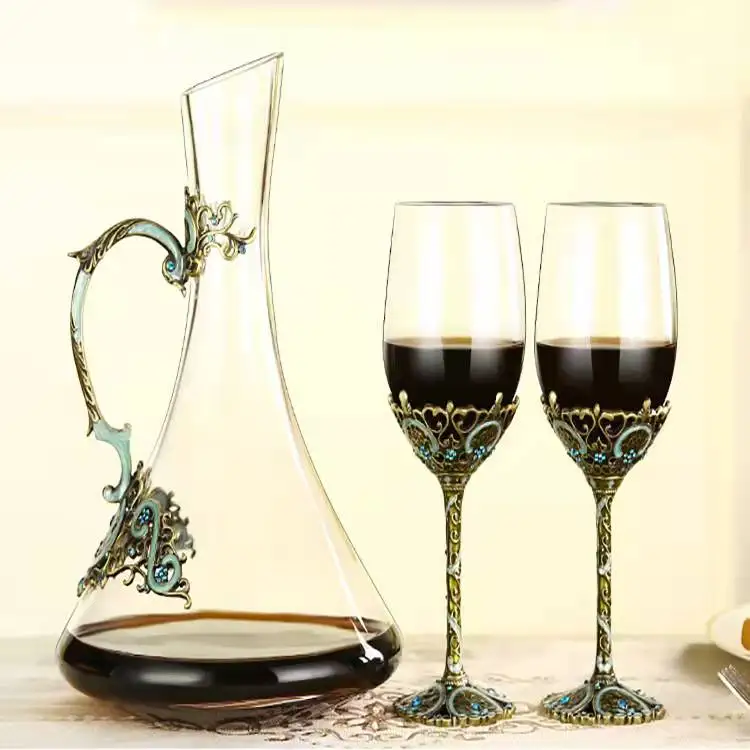 Top Fashion Enamel Decanter  Set Glasses Luxury Bulk Floating Long Stem Crystal Gift CLASSIC Customized BOX Glass Logo