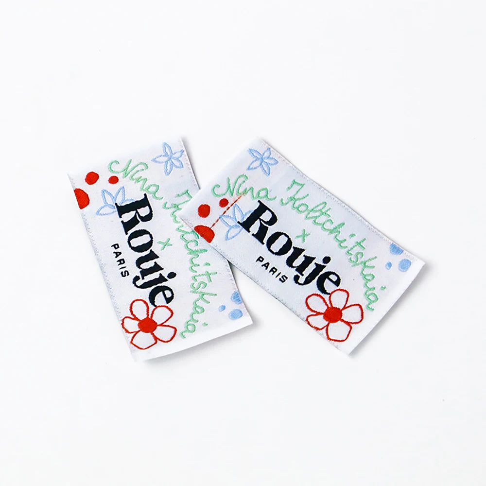 High Density Folded Garment Fabric T-shirt Woven Neck Label Clothing Tag Custom Brand Logo Name Woven Label for Clothes
