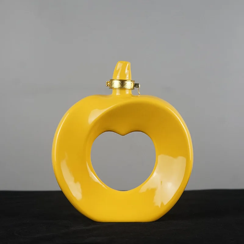 Red ceramic beverage bottle custom ceramic bottles jar manufacturing