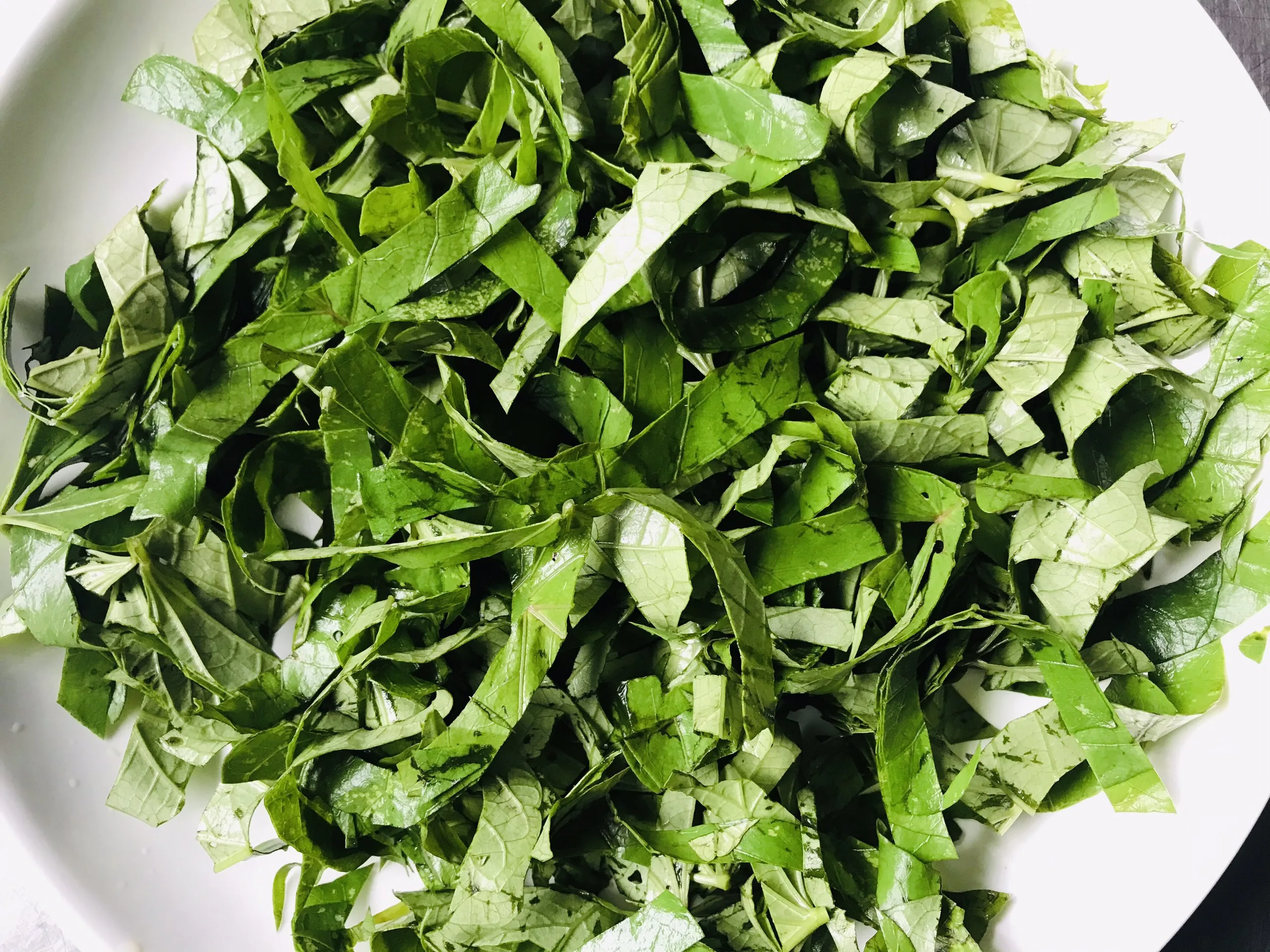 Cassava leaves frozen/ cassava leaves/ frozen tapioca leave - Whatsap 0084989322607