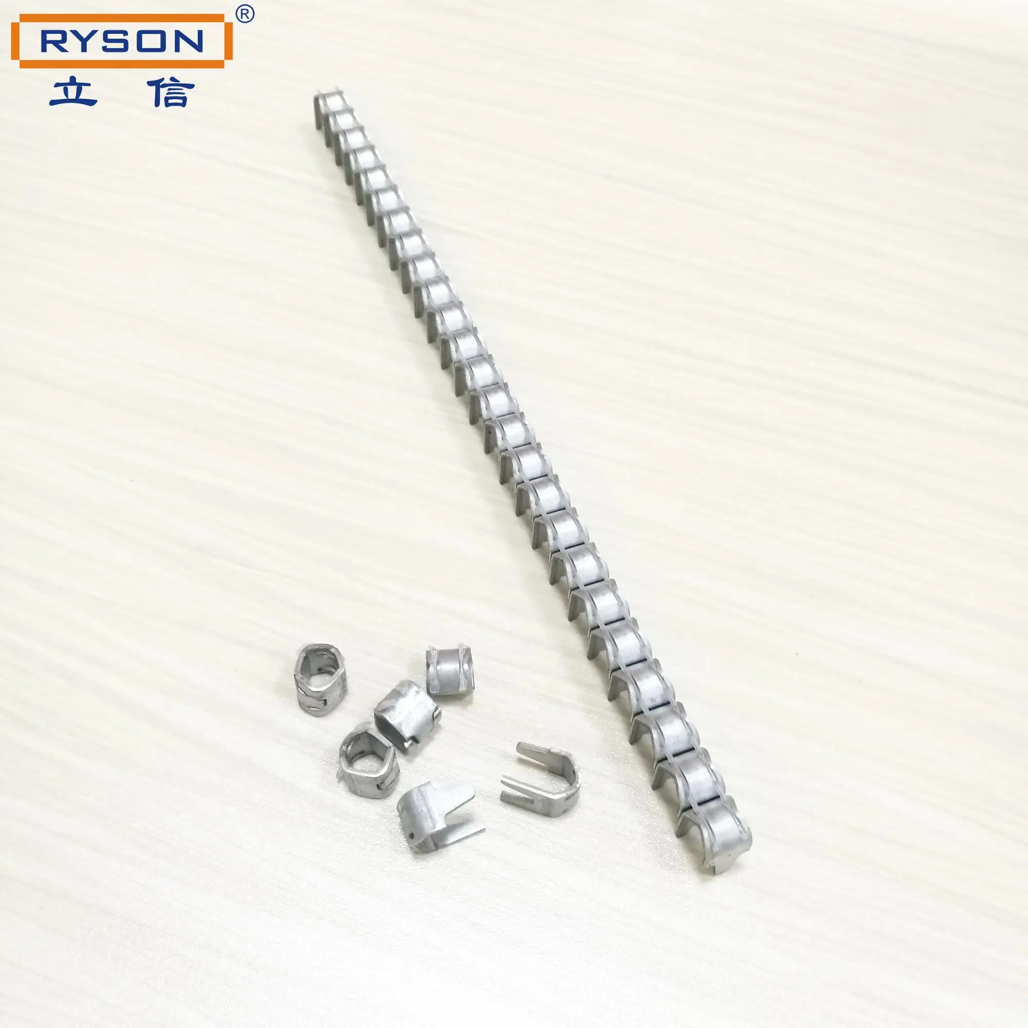 Newest 2024  roll mattress clips staples