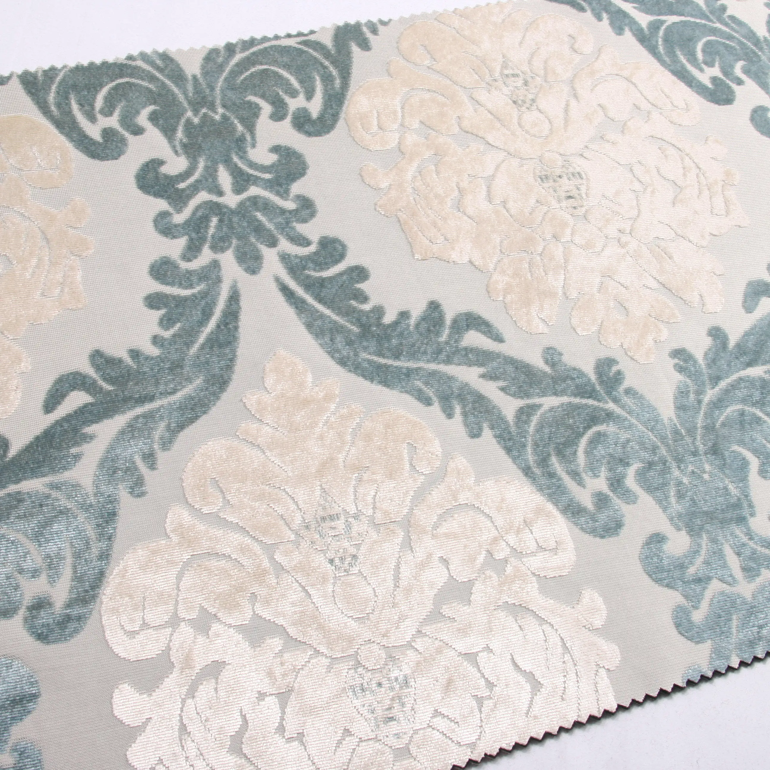 Korean 100% polyester jacquard velvet fabric for home textile upholstery fabric