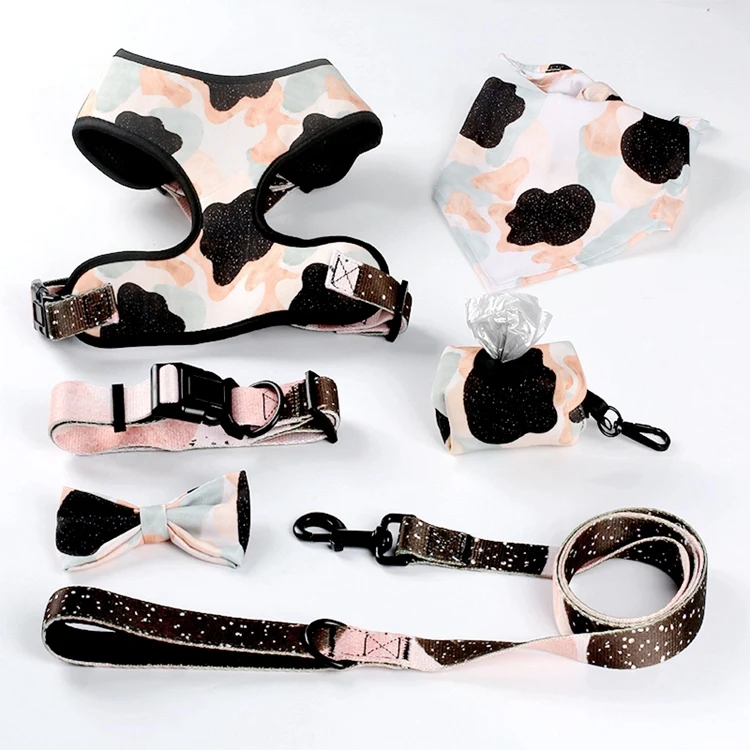 OEM Luxury Adjustable Designer Dog Harness And Leash Collar No Pull Tactical Custom Safety Pet Dog Harness Set Dog Pet Harness
