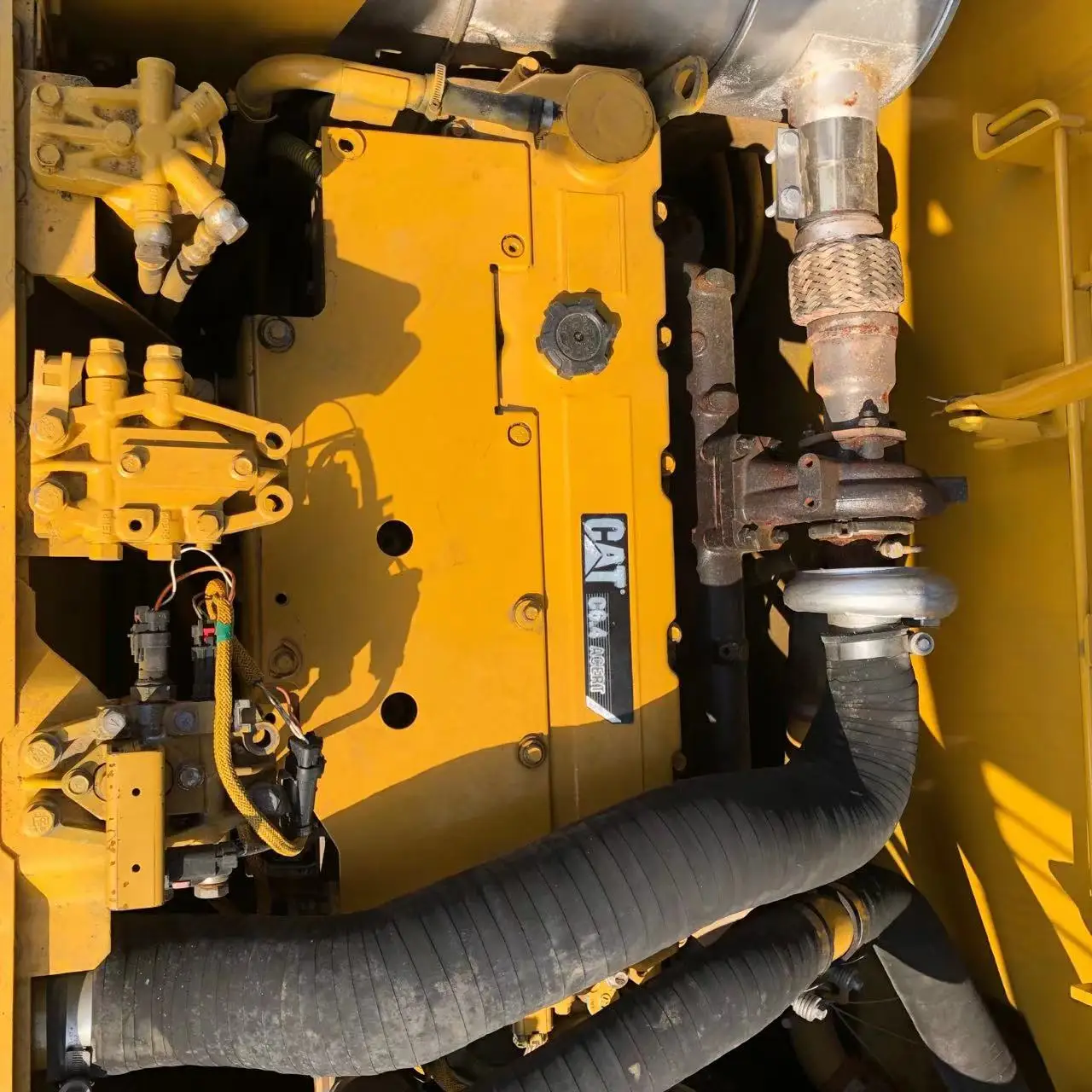 cat 320d used excavator yellow