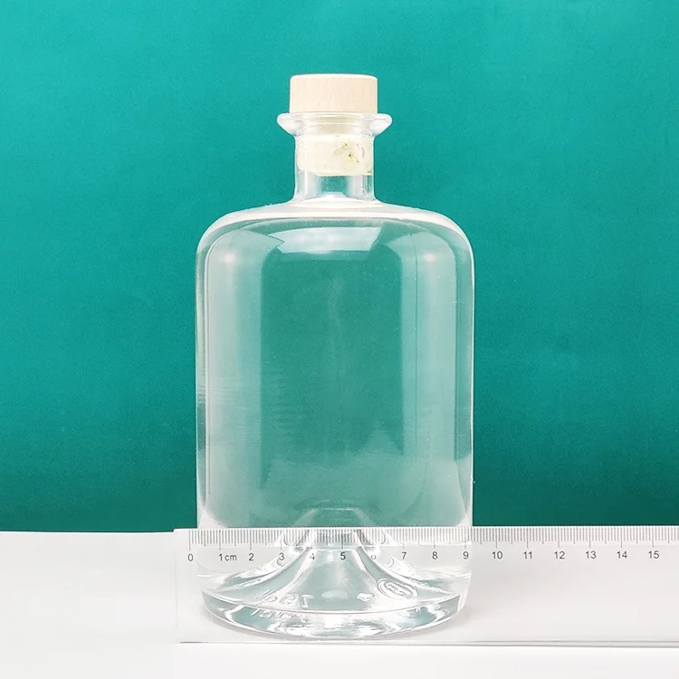 Manufacturer Fashion Design Round Liquor Spirits 500ml Vodka 70cl clear Whiskey 750ml empty bottle Custom Glass Bottles