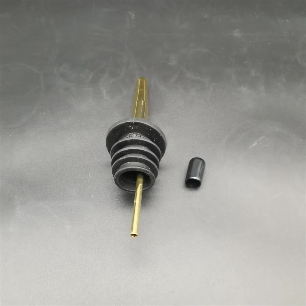 Hot best seller custom Stainless Steel Rose gold stainless steel liquor oil bottle wine aerator pourer and stopper with cover
