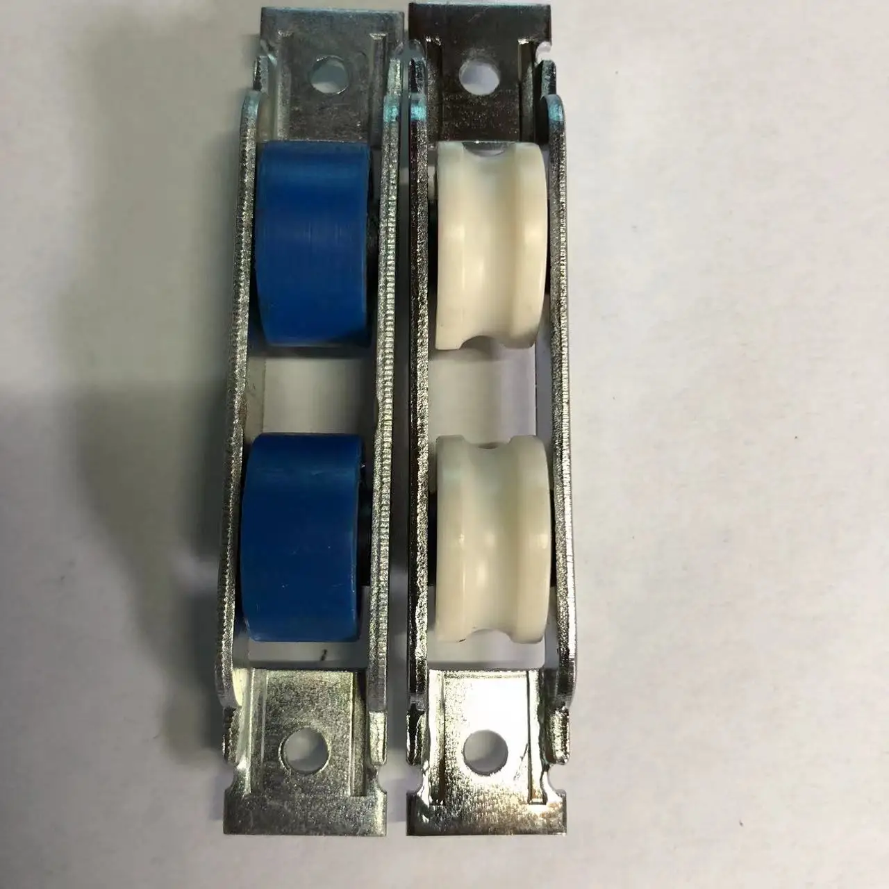 Aluminum Sliding Window Wheels Roller for UPVC Windows groove double roller