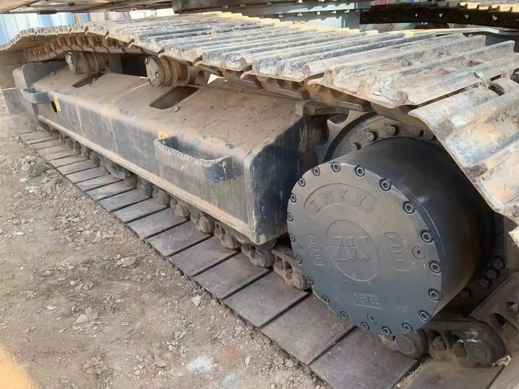 Original Used Hyundai excavator  220 22ton
