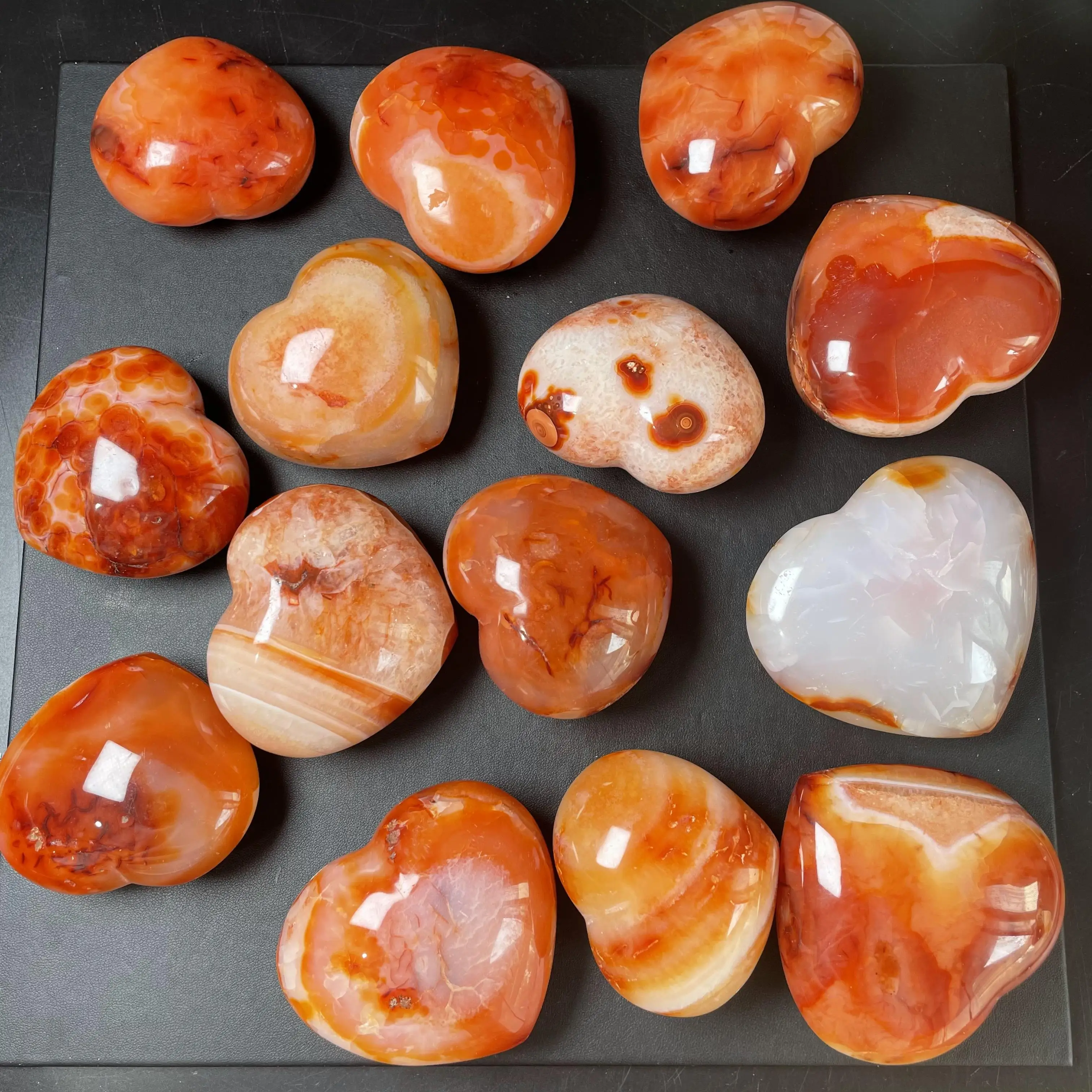 Natural high quality red carnelian gemstone heart shape fat agate quartz crystals healing heart stones for souvenirs gifts