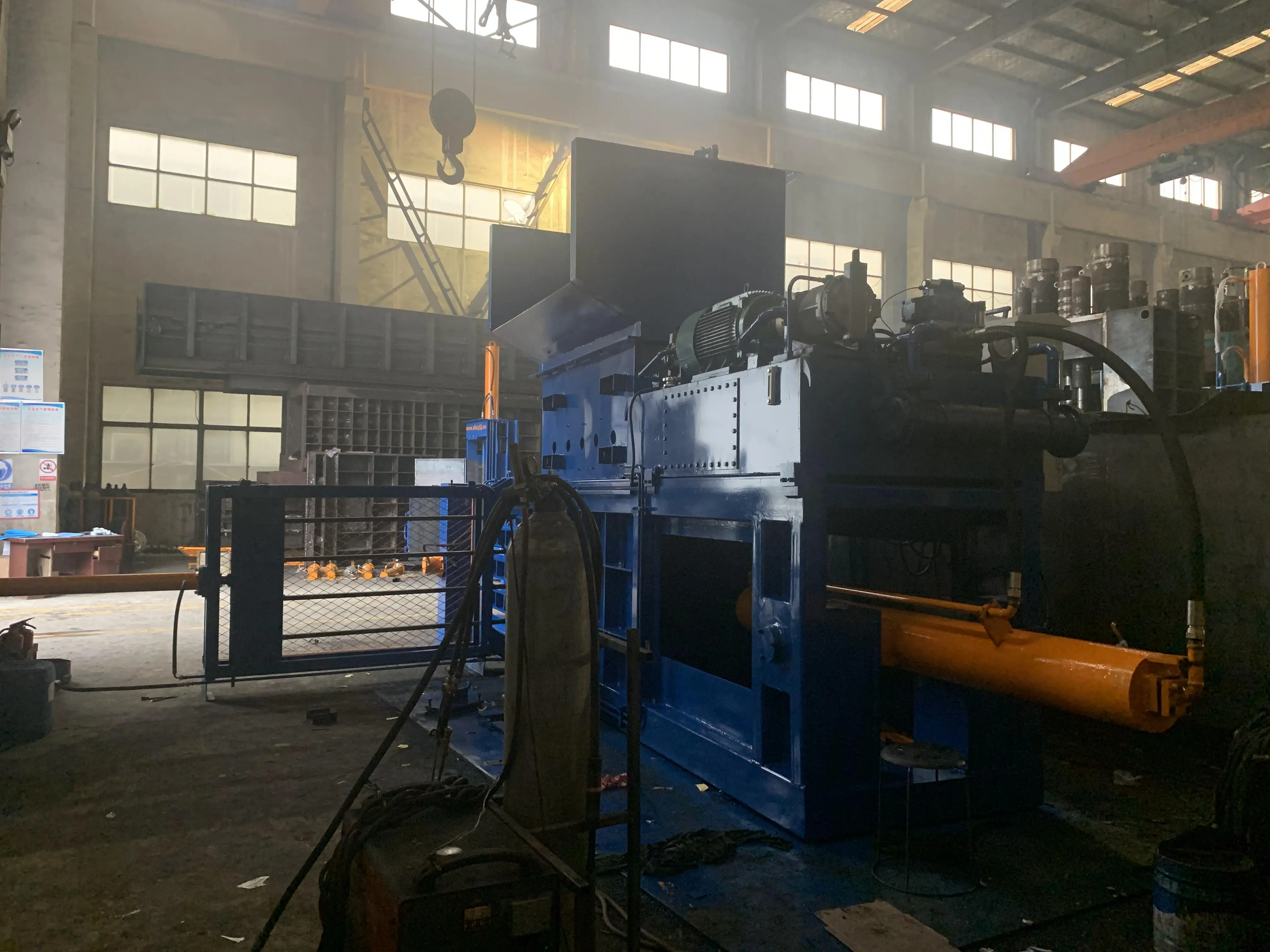 EPA-63 High quality automatic horizontal hydraulic waste paper waste plastic straw baler
