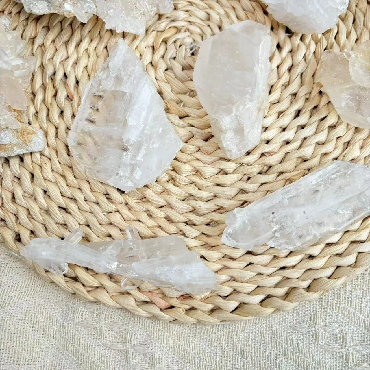 Natural Crystal Specimen Wholesale Original Quartz Raw Stones Foden Quartz Cluster For Collection