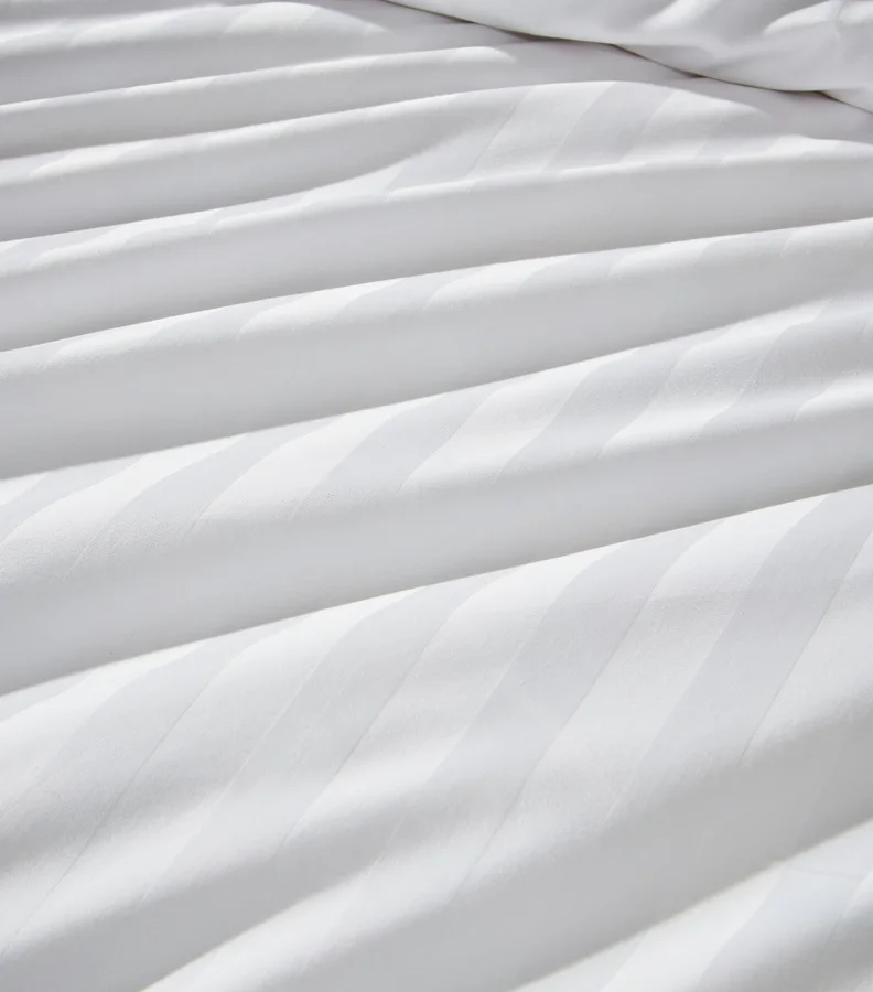 Dubai Hotel 300T Satten Stripe 100% Cotton Hotel Bed Cover Fabric Hotel Bed Sheet 100-150cm Per Roll