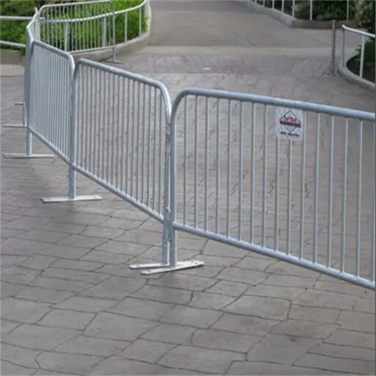 Hot Sale Outdoor Temporary Road Fence Parking Barrier Crowd Control Barrier Fence Panels for Traffic Evacuation
