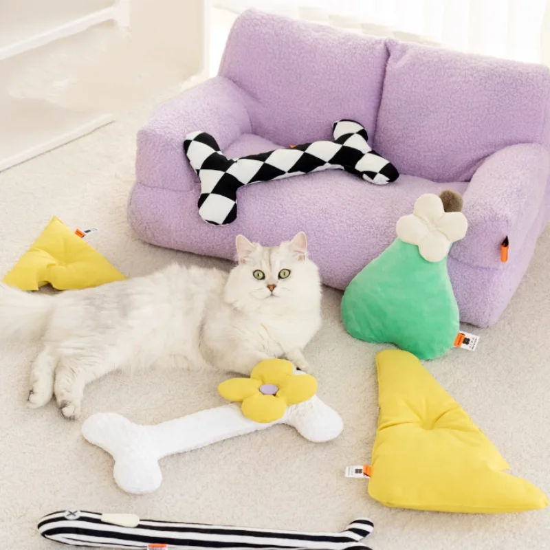 Luxury cat sofas dog nest can be customized for comfort and softness with removable and washable cat beds for dogs and cats