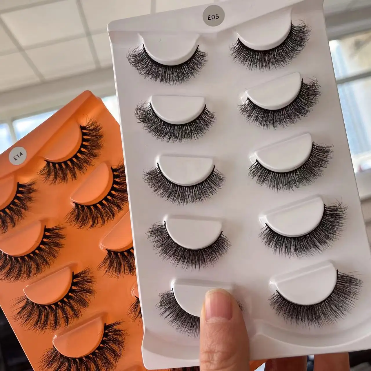 2023 Hongjun Customized Wholesale Cheap Price Fluffy False Eyelashes Natural Lashes Bulk Mink Eyelash Extension Mink Lashes