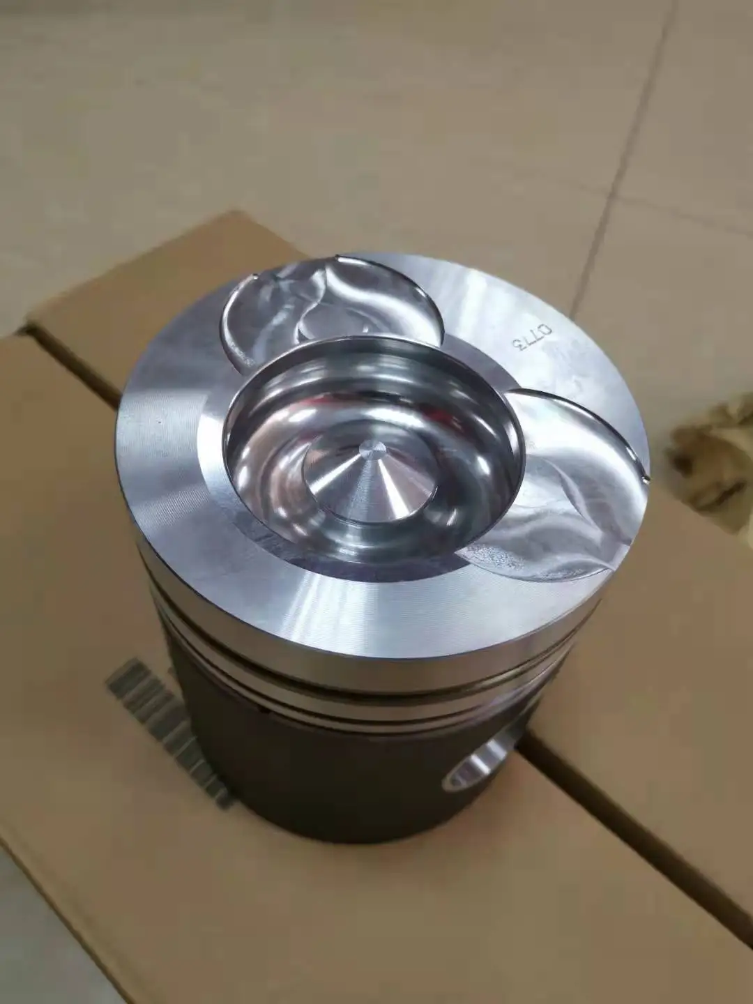 Daewoo Bus BS090 De12tis De12 De12T engine infracore Parts 65.02501-0773 Piston for Doosan